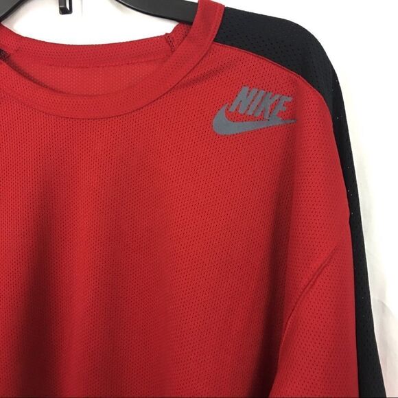 Nike Dri-fit Mens Activewear red and Black top M - Picture 3 of 7